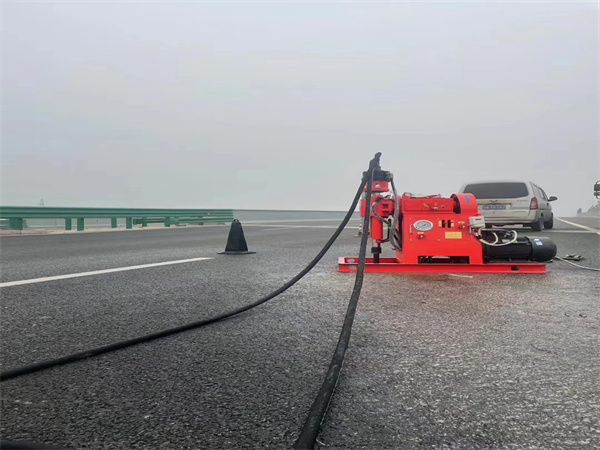 霞浦马路路基路面开裂下沉注浆加固灌浆